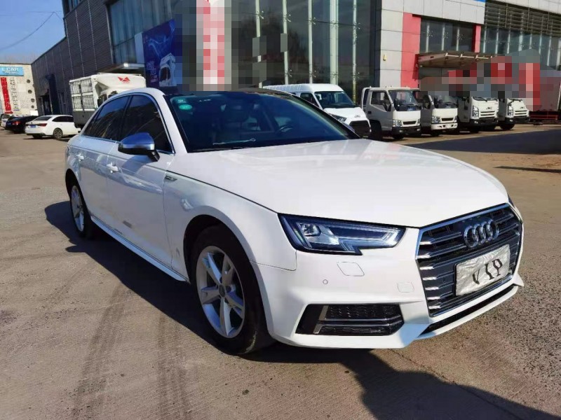 徐州17年奥迪A4L3