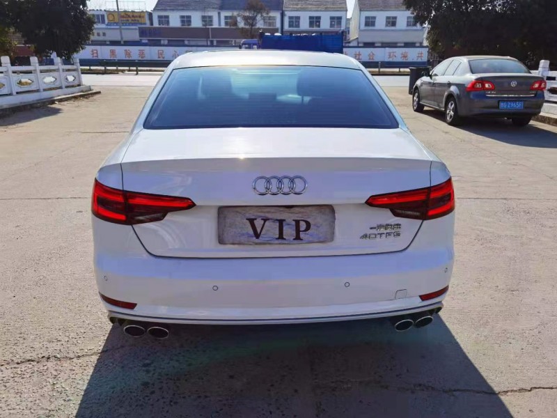 徐州17年奥迪A4L5