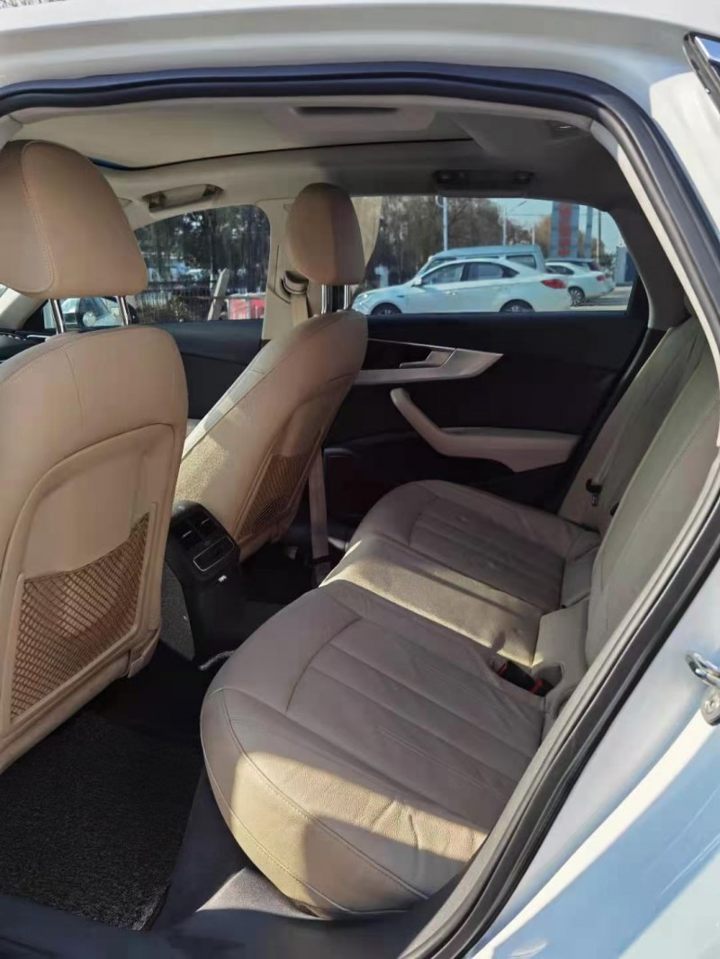 徐州17年奥迪A4L9