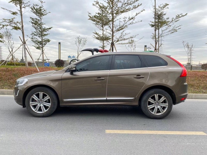东莞15年沃尔沃XC604