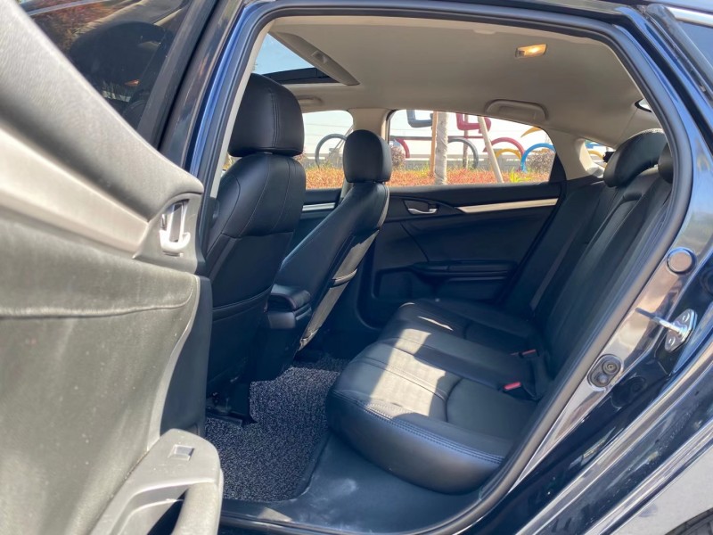 东莞18年本田思域3