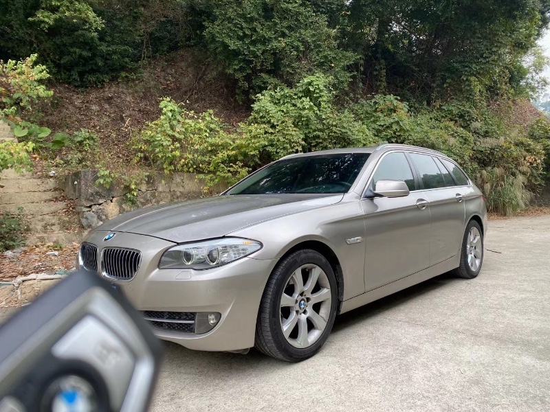 中山13年宝马5系2