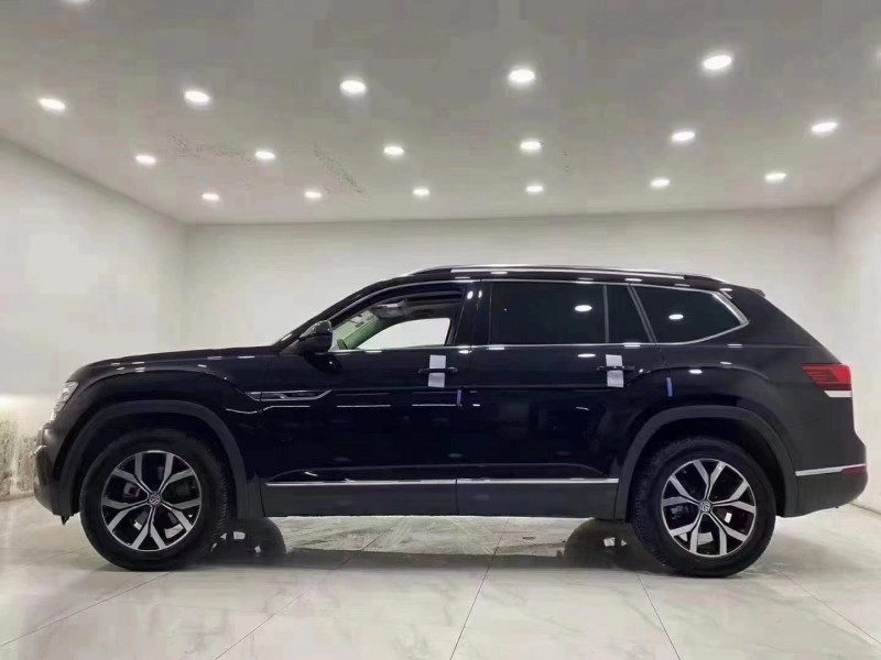 成都19年大众途昂2