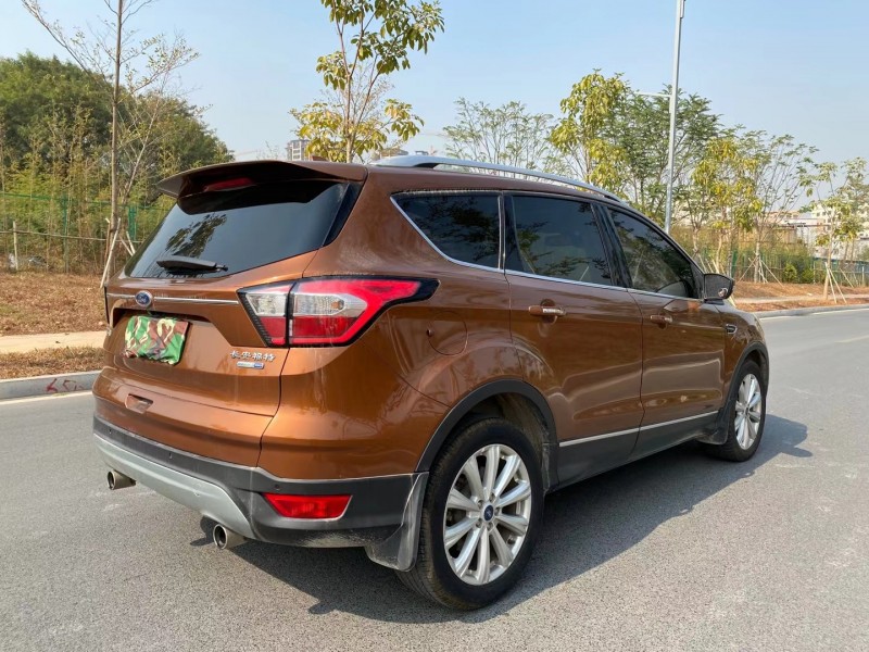 东莞16年福特翼虎5