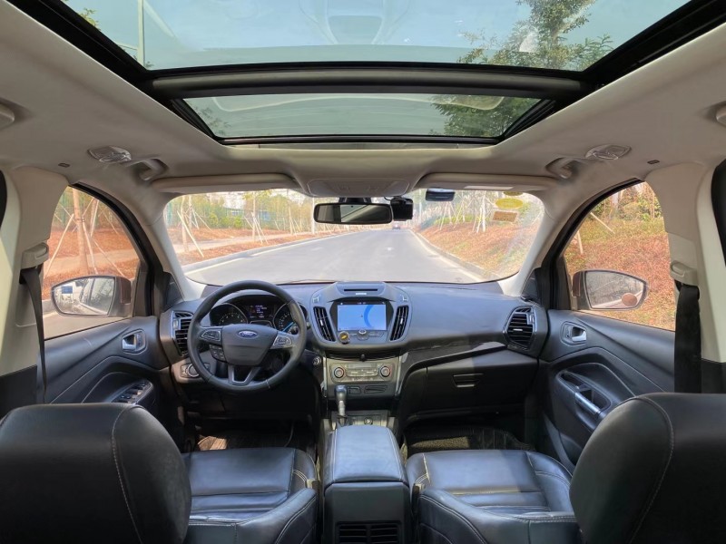 东莞16年福特翼虎4