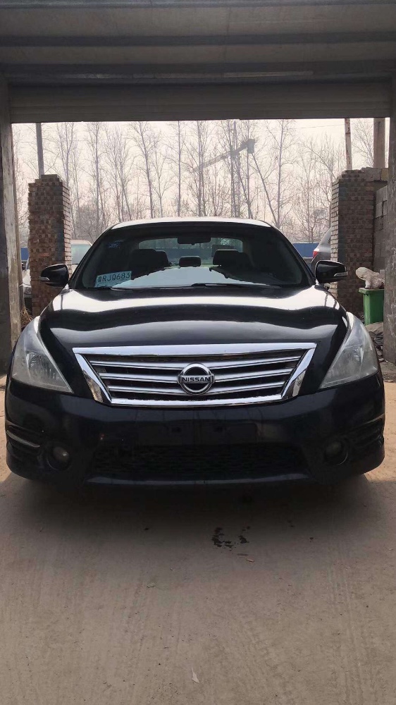 北京12年日产天籁1