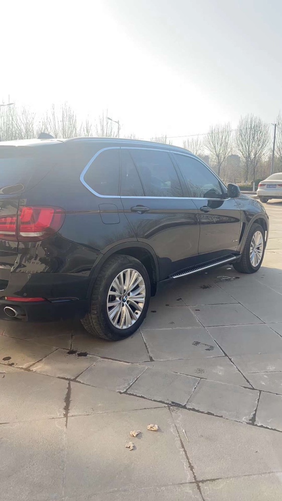 北京15年宝马X57