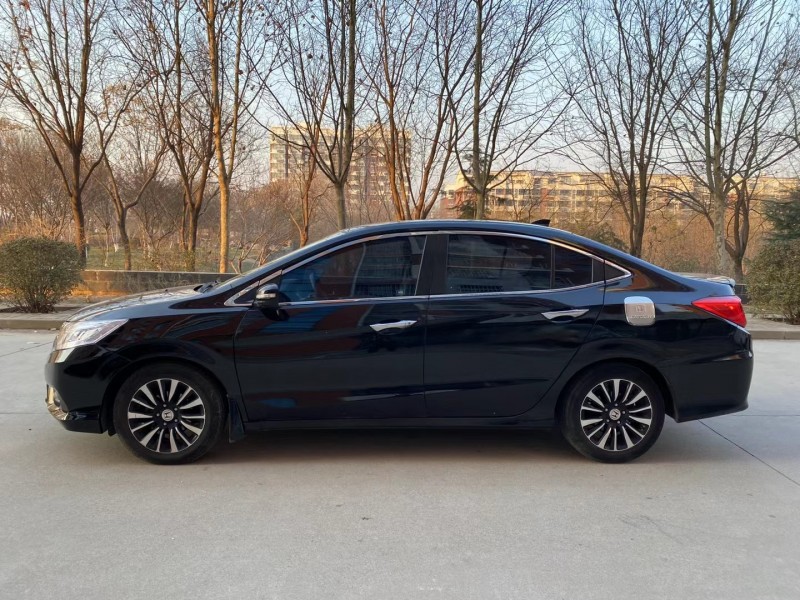 邢台15年本田凌派2