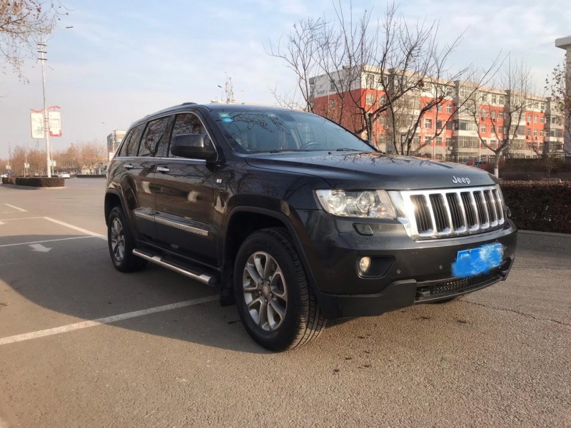 唐山11年Jeep大切諾基7