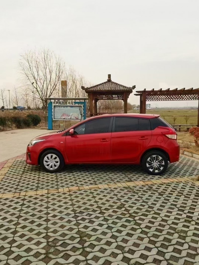 徐州14年丰田YARiS L 致炫3