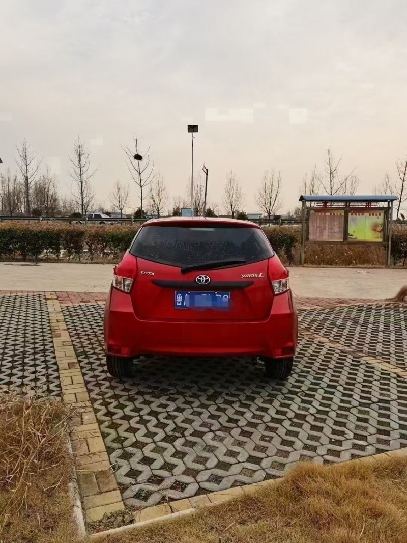 徐州14年丰田YARiS L 致炫5