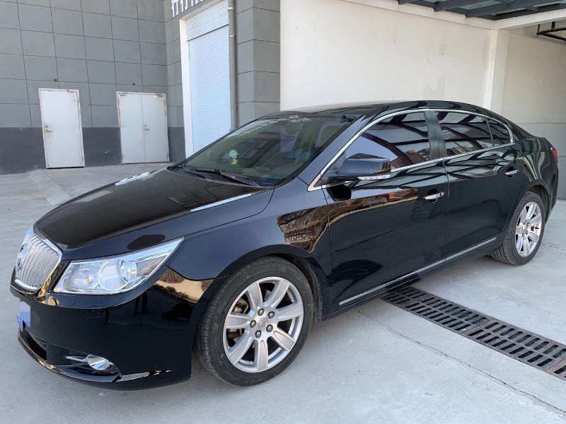 徐州11年别克君越2