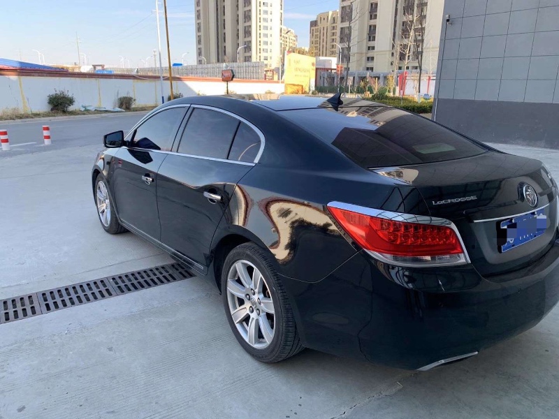 徐州11年别克君越9