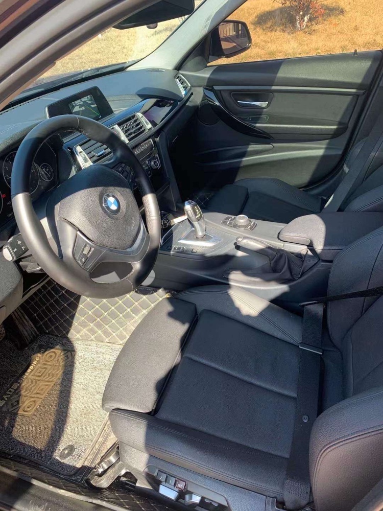 济南17年宝马3系6