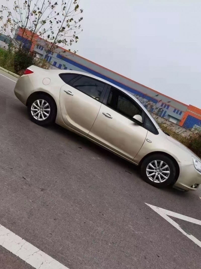 徐州15年别克英朗3