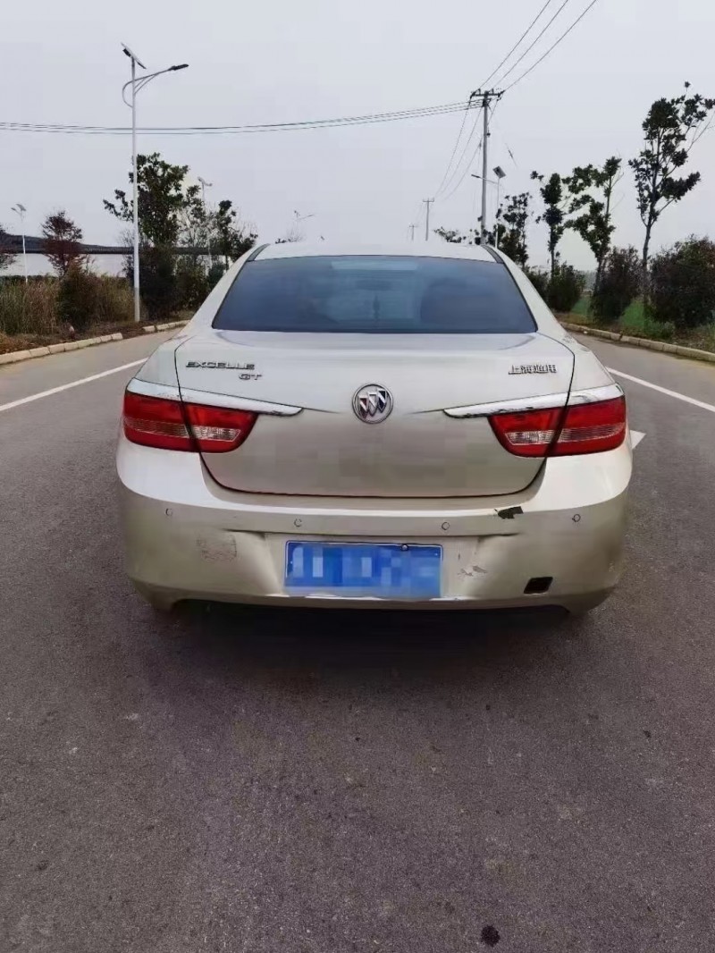 徐州15年别克英朗4