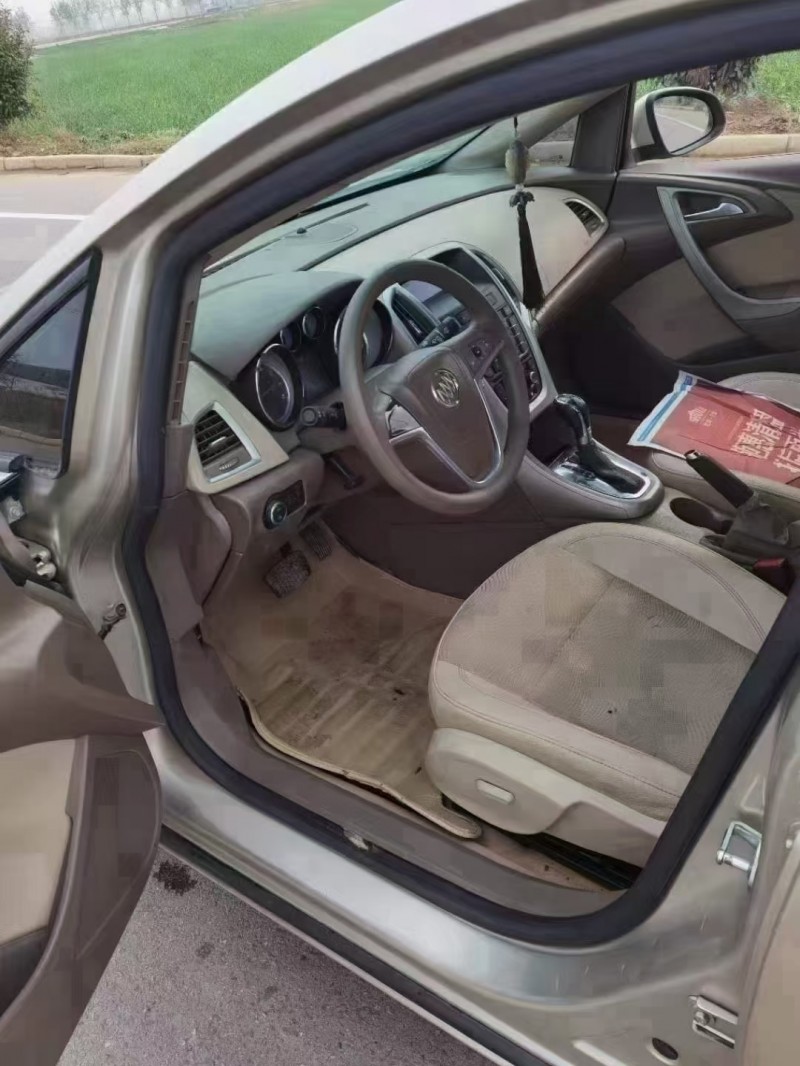 徐州15年别克英朗5
