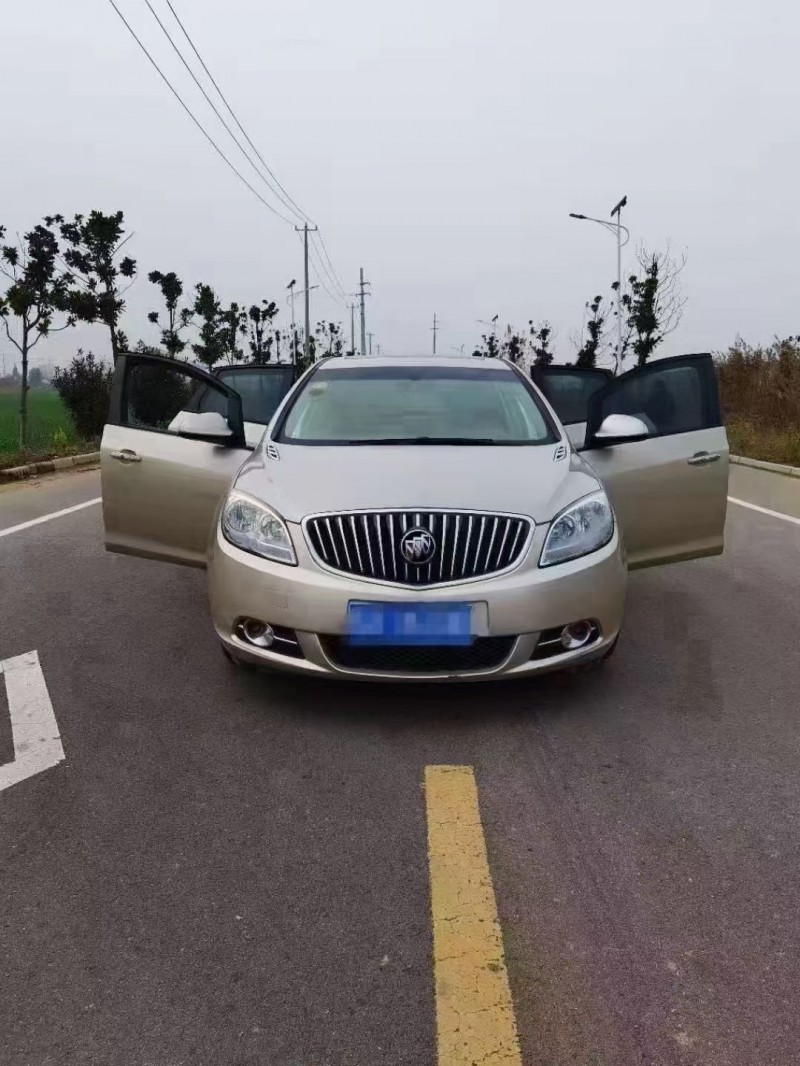 徐州15年别克英朗9