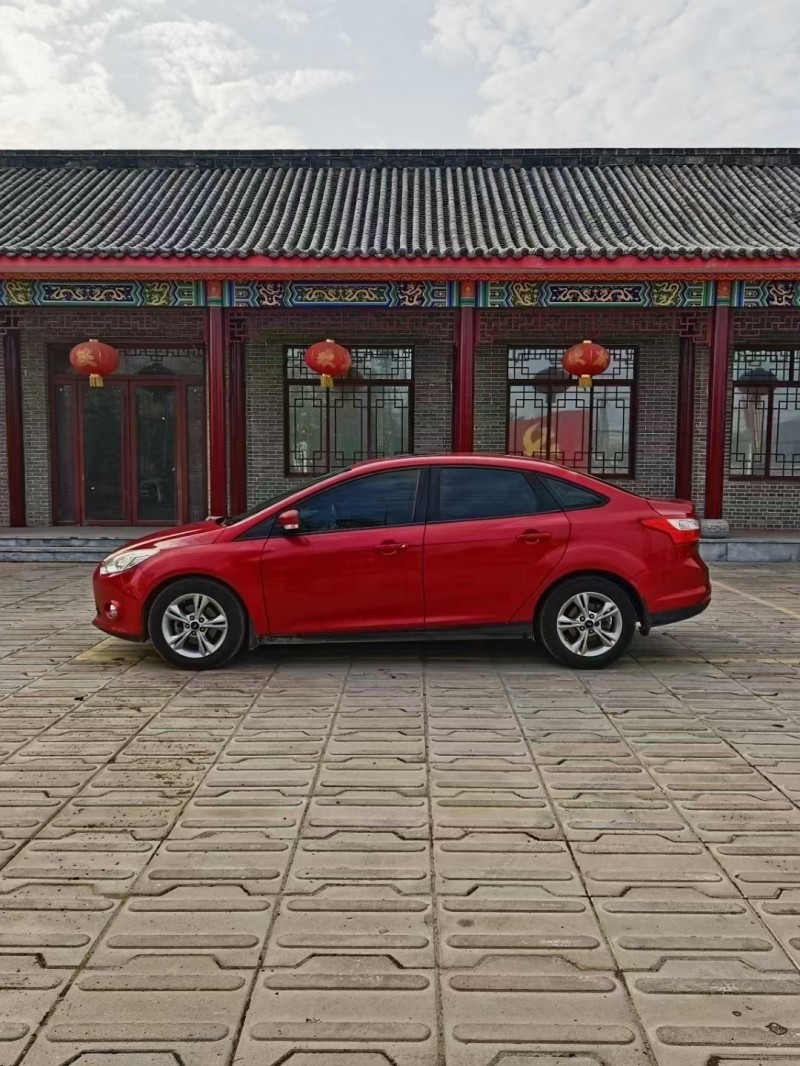 徐州13年福特福克斯3