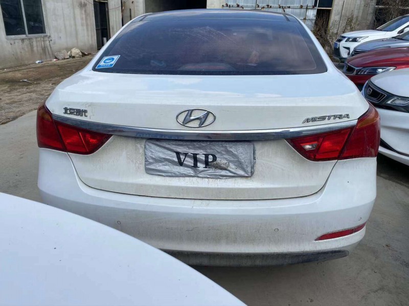 济南15年现代名图5