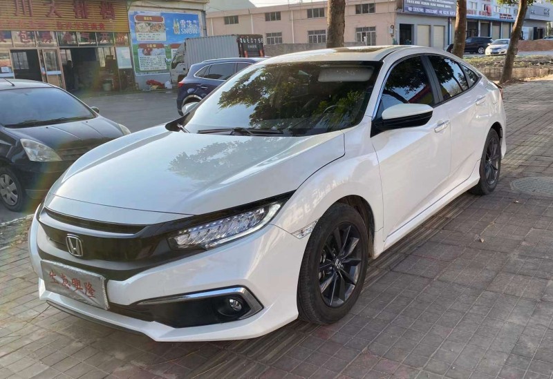 广州20年本田思域2
