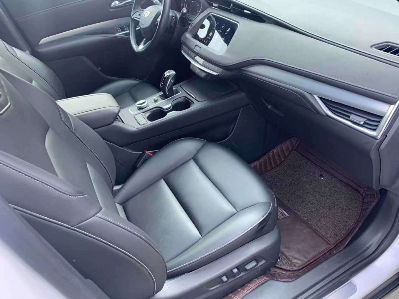 武汉19年凯迪拉克XT47