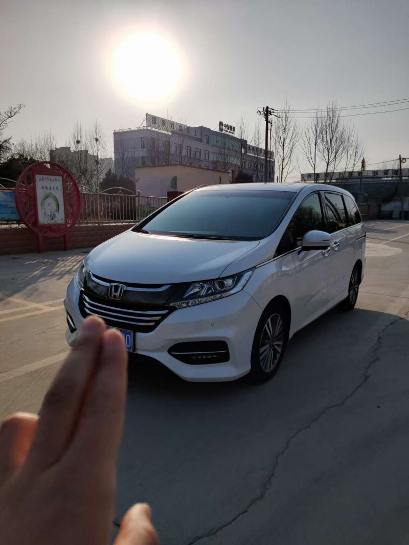 济宁19年本田艾力绅5