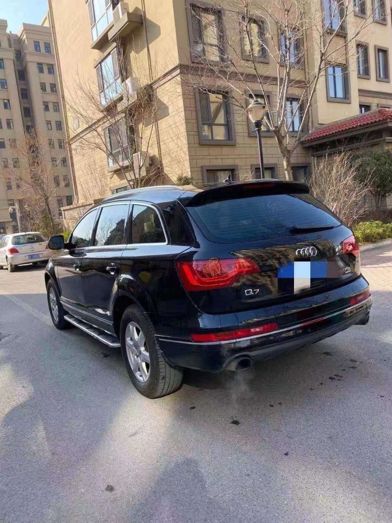 烟台12年奥迪Q77