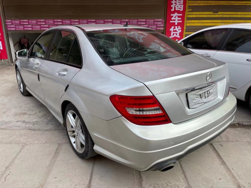 重庆14年奔驰C2