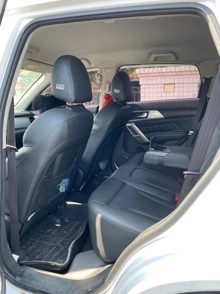 中山16年长城哈弗H21