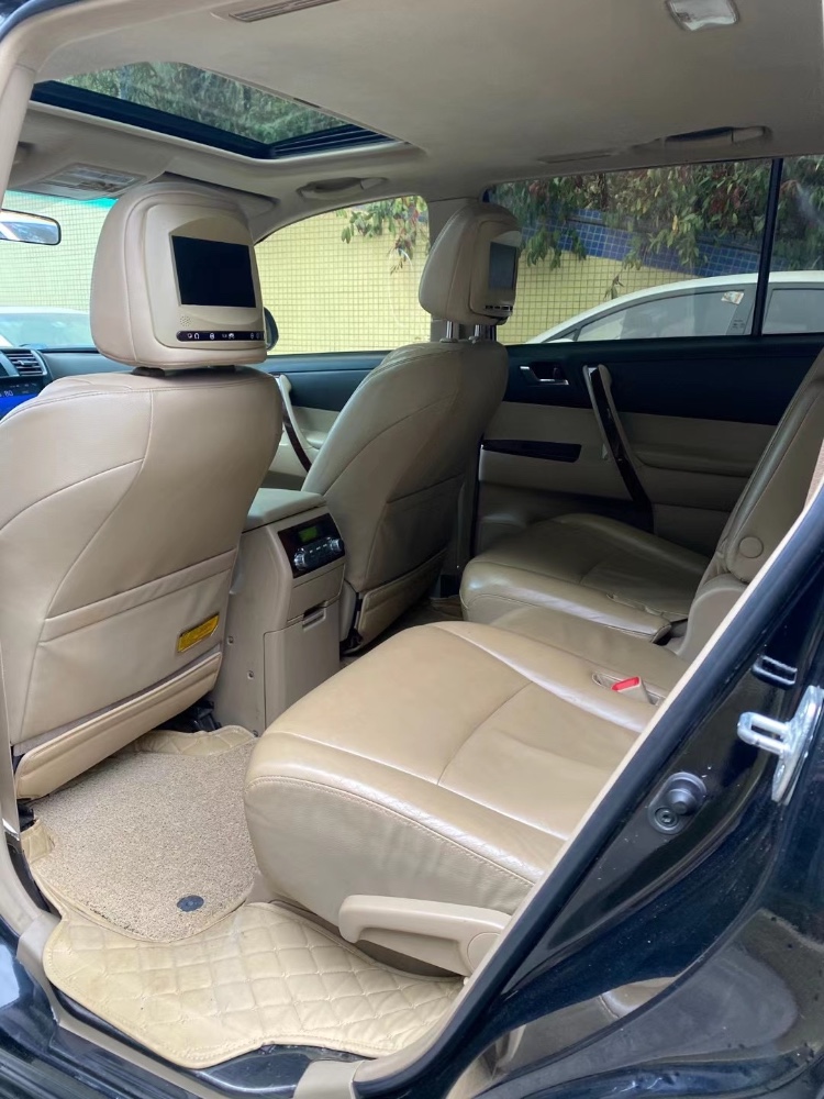 中山13年丰田汉兰达6