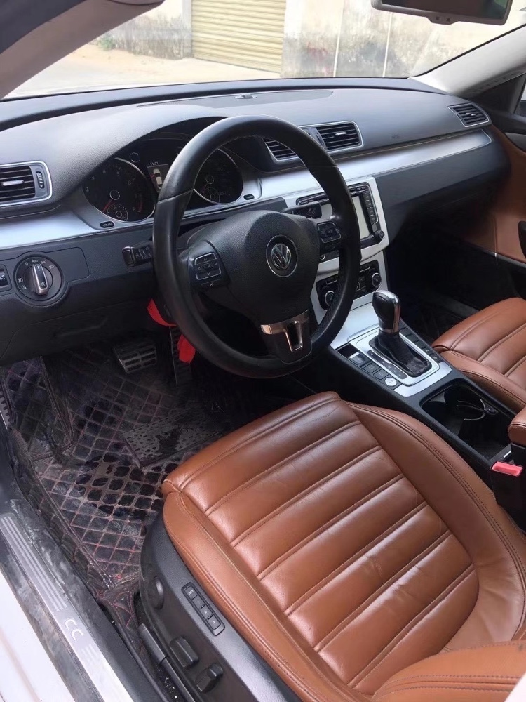 中山13年大众CC1