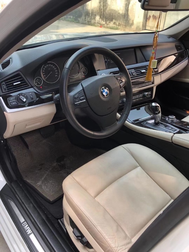 江门11年宝马5系4