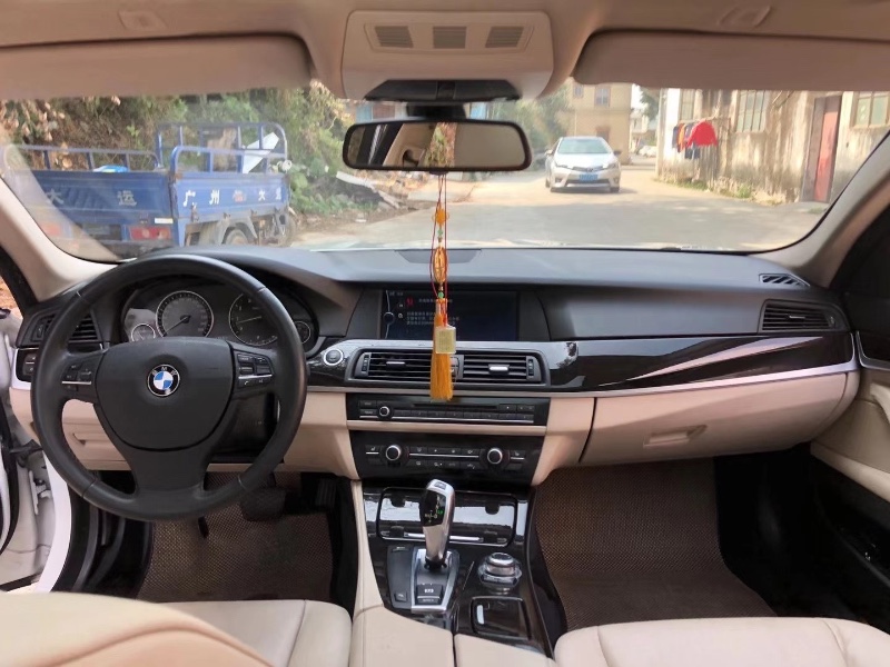 江门11年宝马5系5