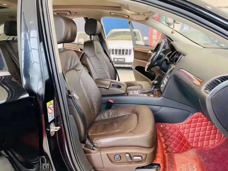 邢台13年奥迪Q78