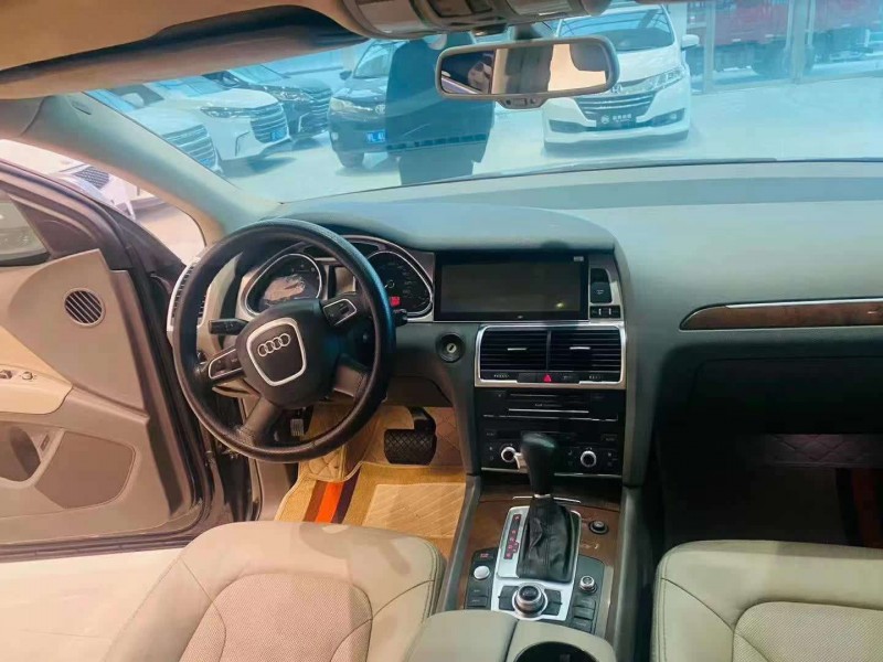 邢台11年奥迪Q75