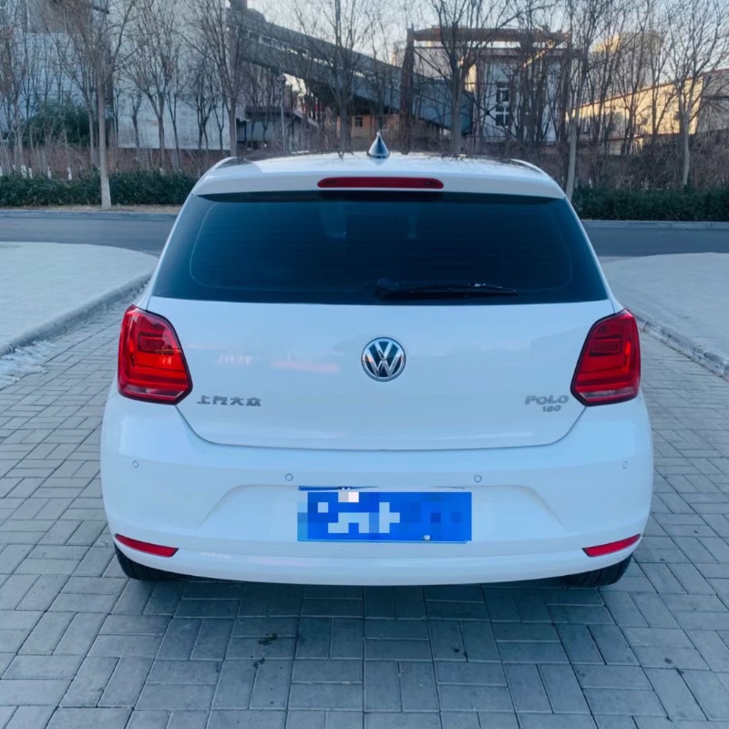 天津17年大眾polo8