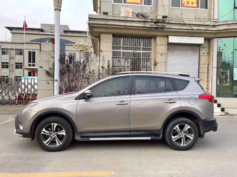 烟台15年丰田RAV4荣放3