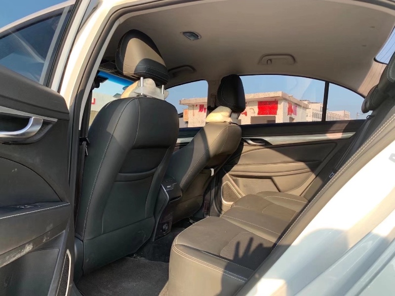 广州19年吉利帝豪4