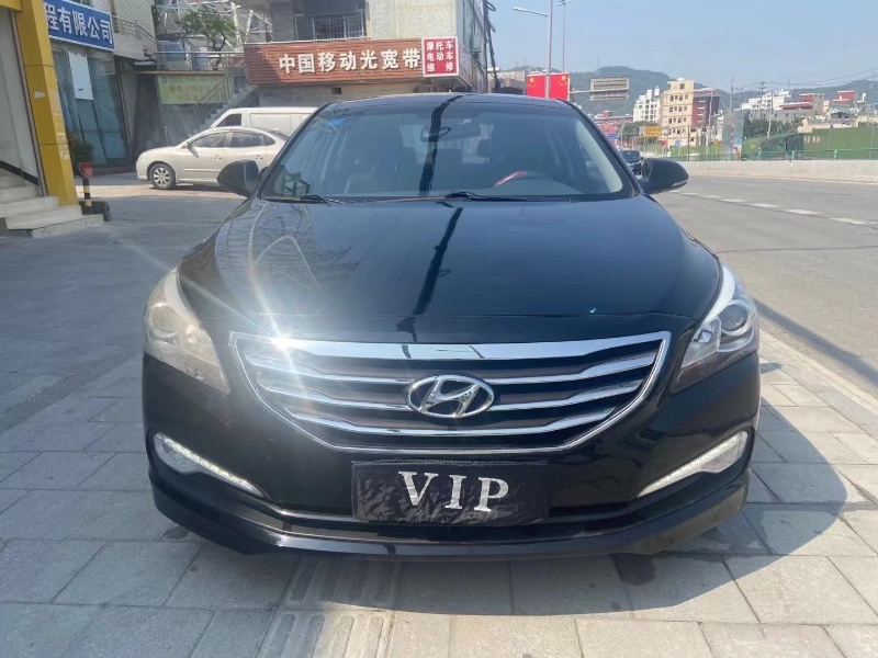 广州14年现代名图8