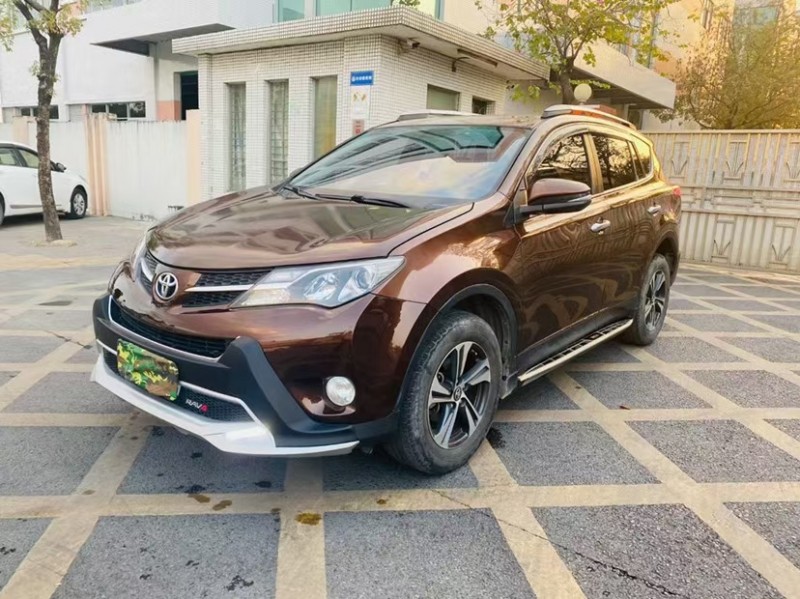 东莞14年丰田RAV4荣放2