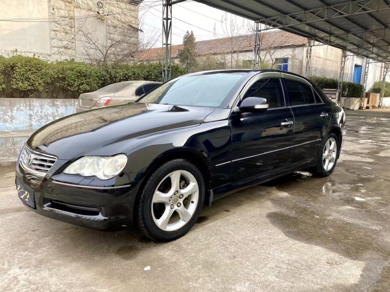 临沂09年丰田锐志3