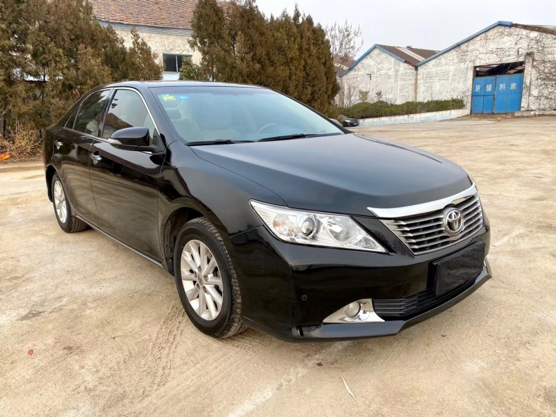 临沂13年丰田凯美瑞8