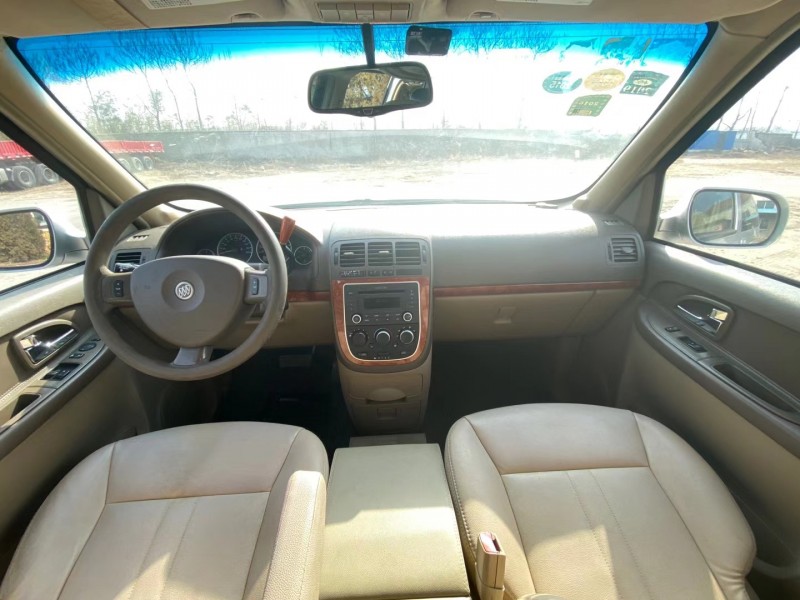 临沂12年别克GL86