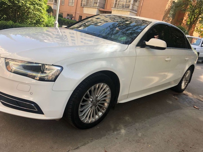 青岛14年奥迪A4L2