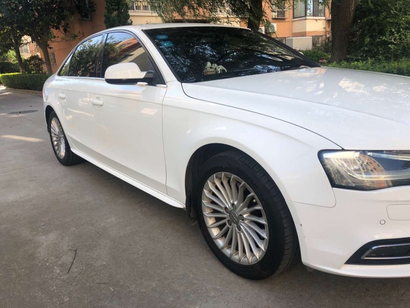 青岛14年奥迪A4L3