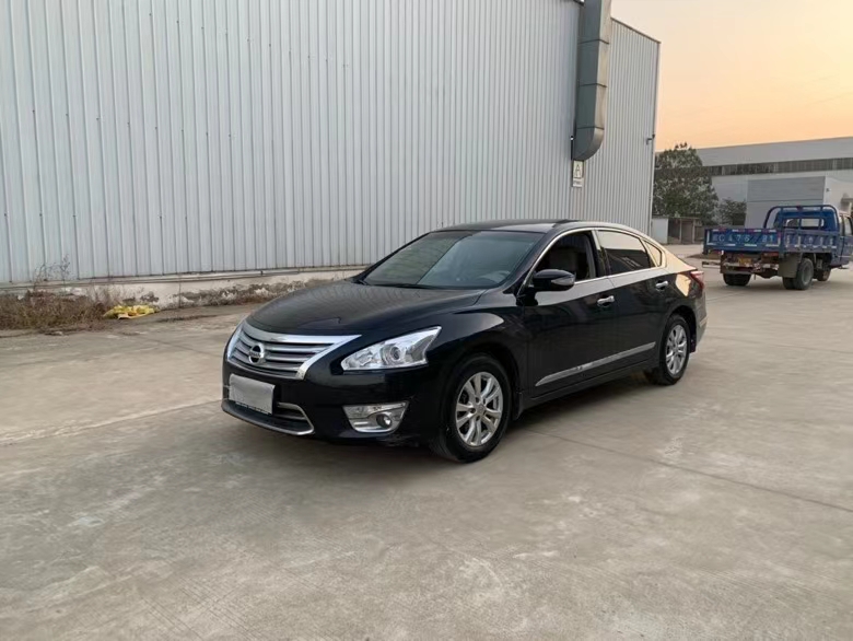 徐州14年日产天籁2