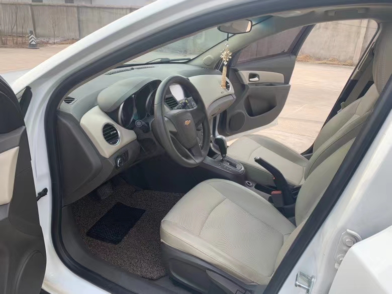 徐州15年雪佛兰科鲁兹5