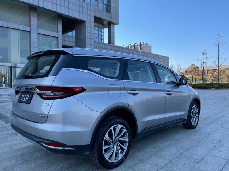 盐城20年吉利嘉际4