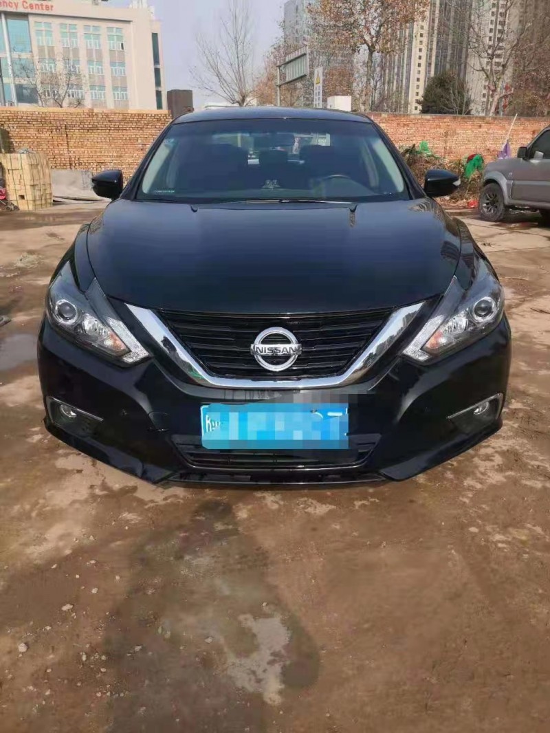 西安17年日產天籟1